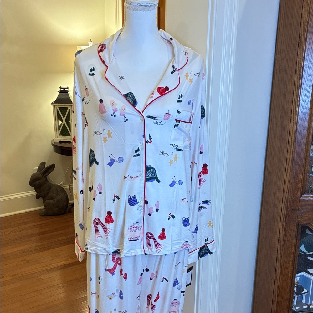 Kate Spade Winter Wonderland White Pajama Set with Colorful Print